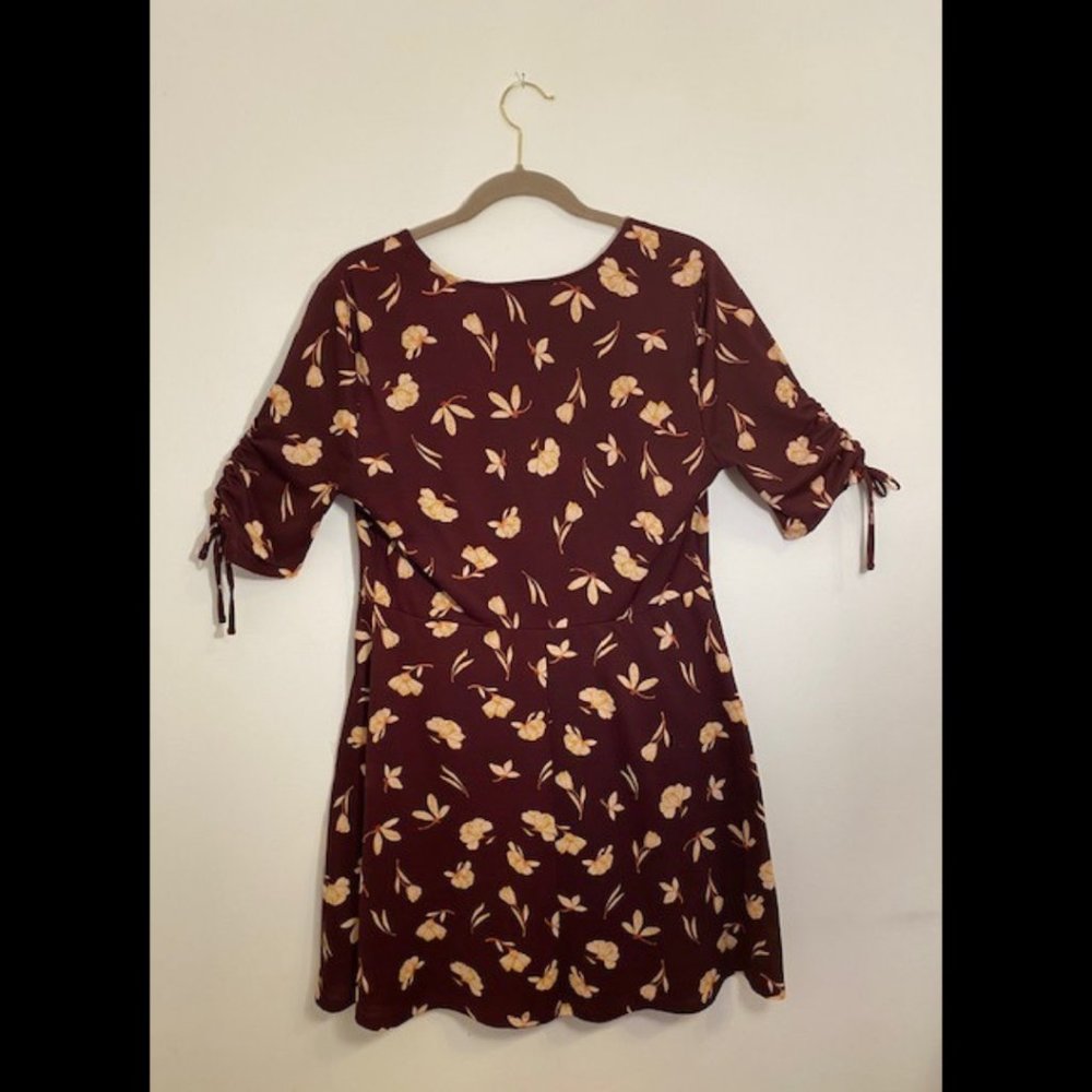 LC Lauren Conrad Floral Dress - Picture 2 of 2